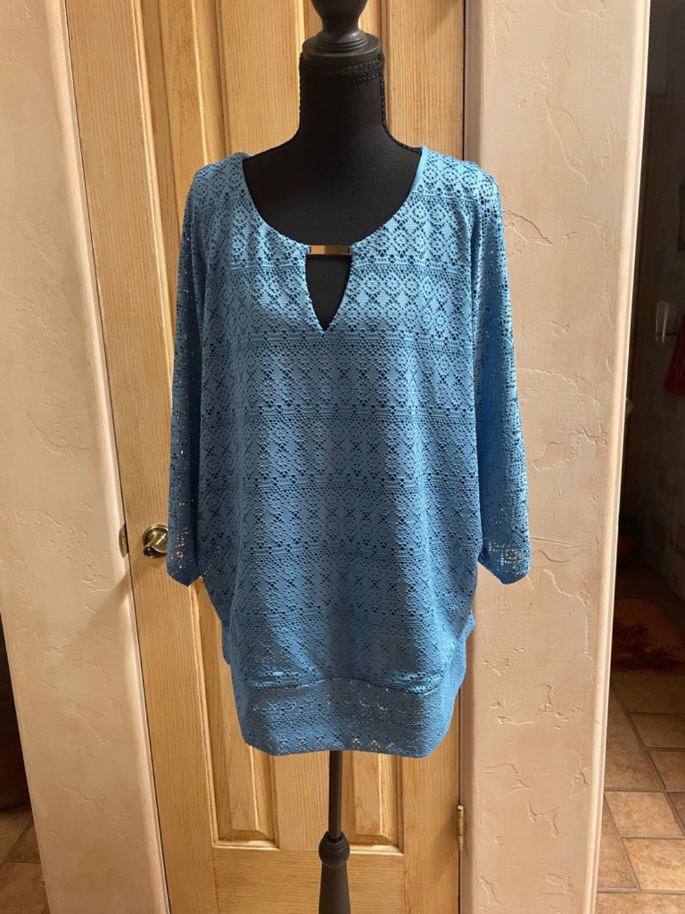 Banded hem top NWT